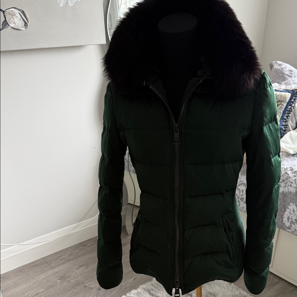 Women's Burberry Dark Green Puffer Jacket with Fur Collar